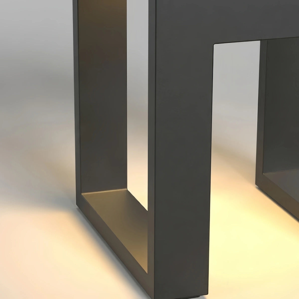 Lámpara de pie solar cuadrada moderna - Metal negro resistente a la intemperie para terraza y exteriores