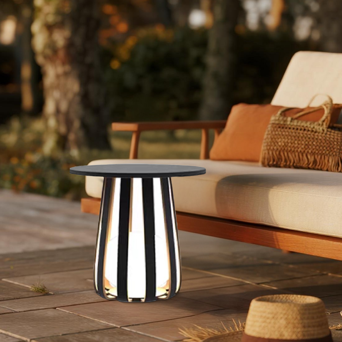 Modern Metal Solar Outdoor Floor Lamp