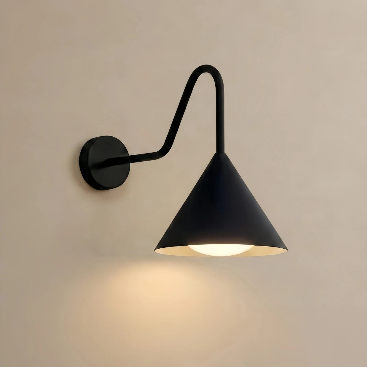 Irondale Minimalist Conical Outdoor Wall Lamp – Black Metal Light for Exterior Wall