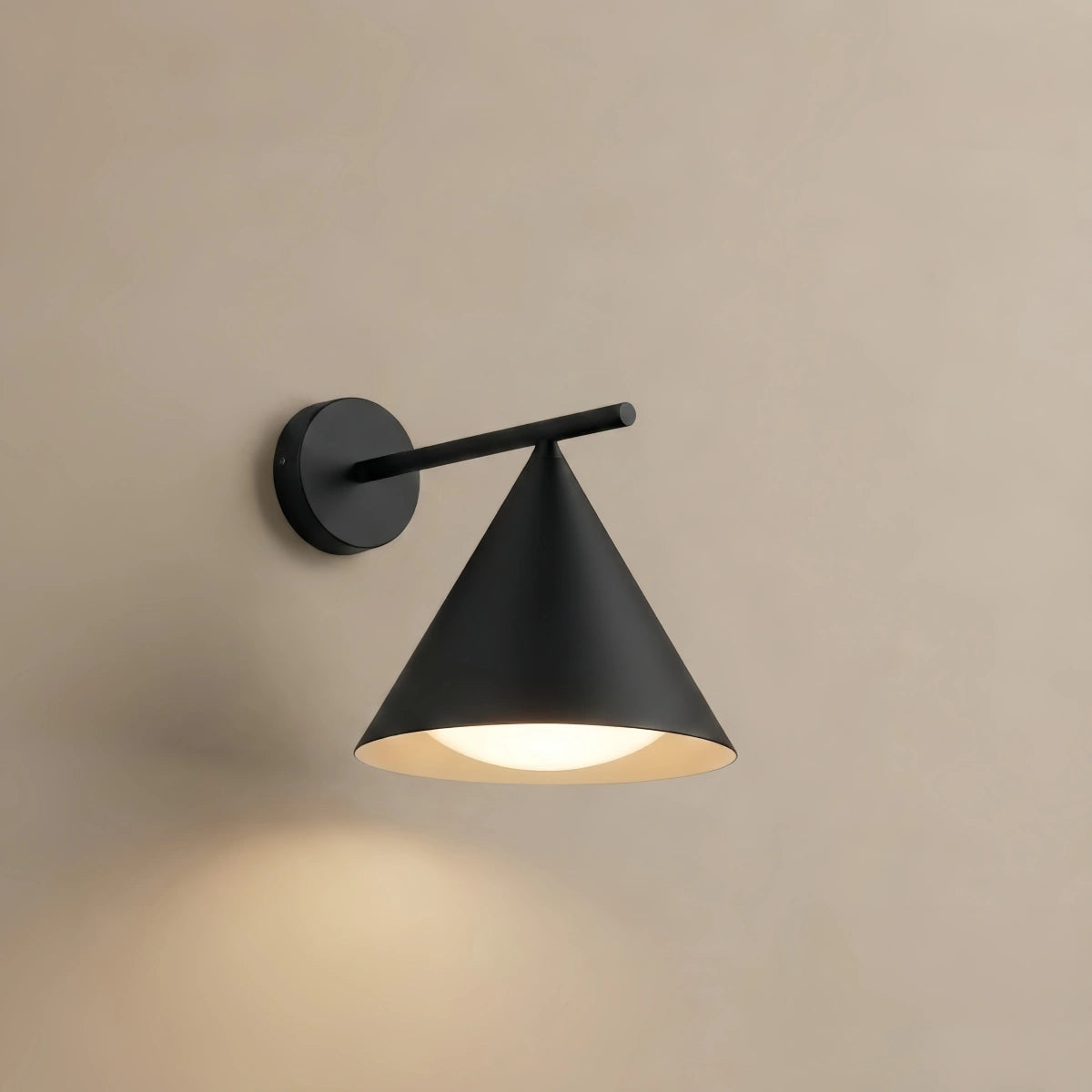 Irondale Minimalist Conical Outdoor Wall Lamp – Black Metal Light for Exterior Wall