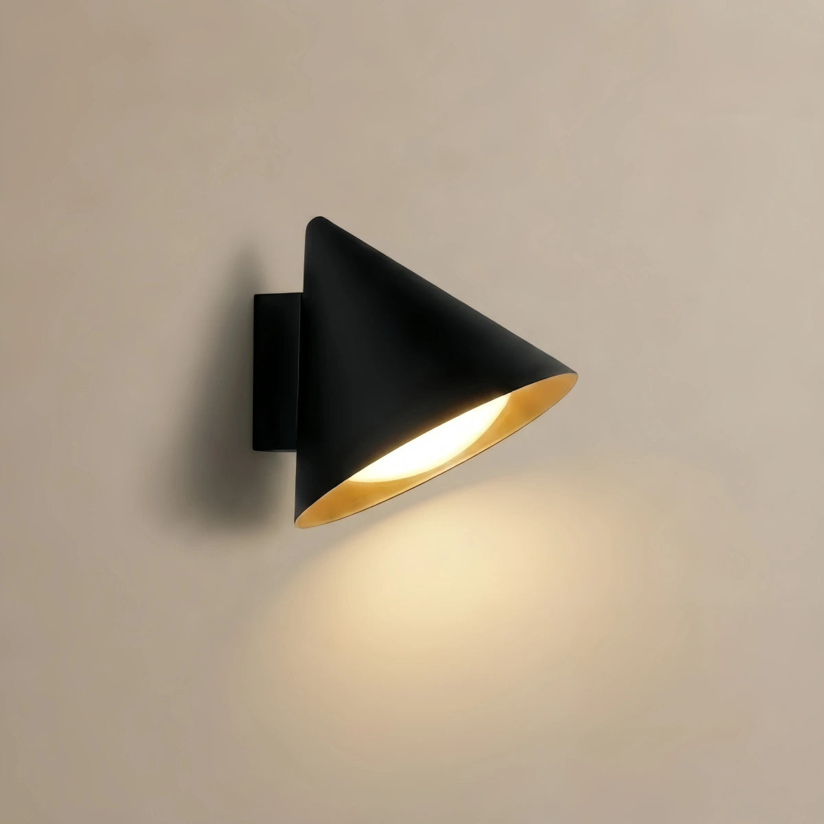 Irondale Minimalist Conical Outdoor Wall Lamp – Black Metal Light for Exterior Wall