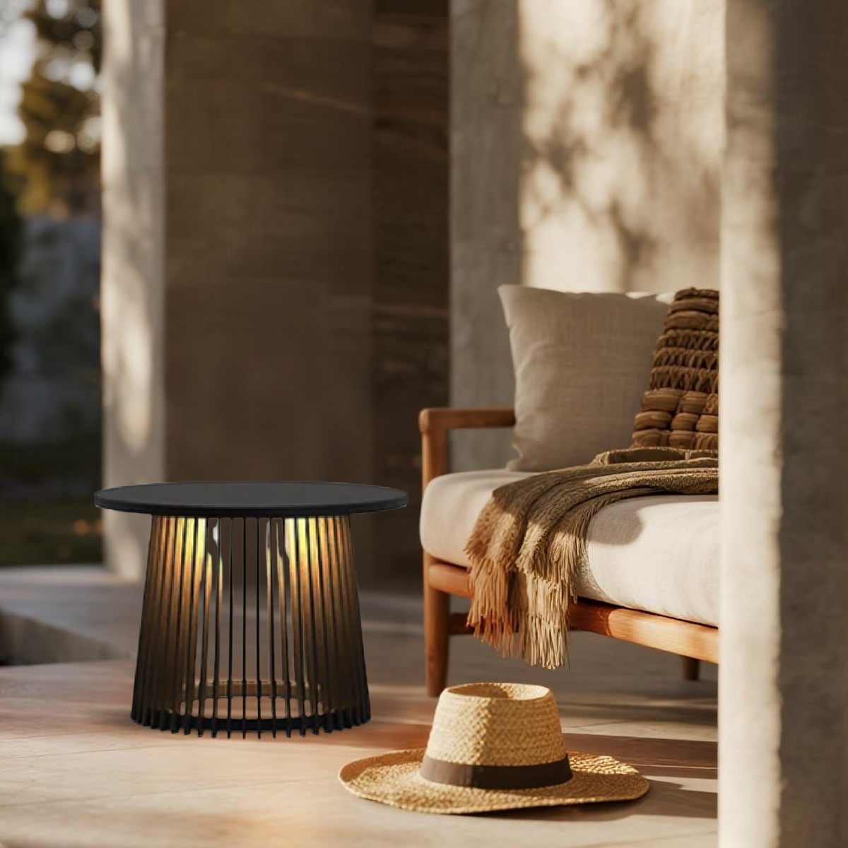Modern Outdoor Floor Lamp - Black Metal 