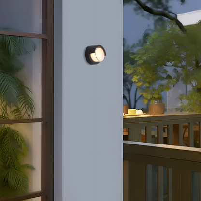 Modern Metal/Acrylic Outdoor Wall Lamp 