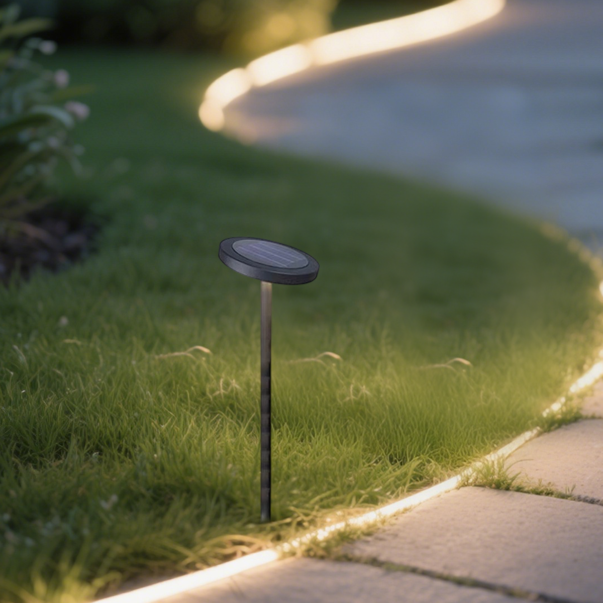 Minimalist Solar Pathway Light