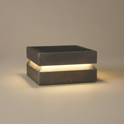 Arcato_Modern_Concave_Solar_Outdoor_Pillar_Lights_Black_Metal_for_Garden_Pathway
