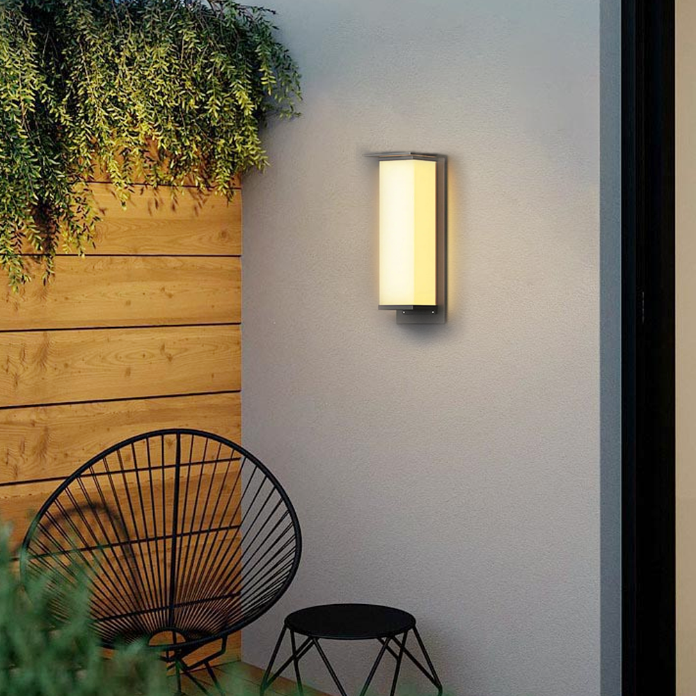 Modern Rectangular Outdoor Wall Lamp