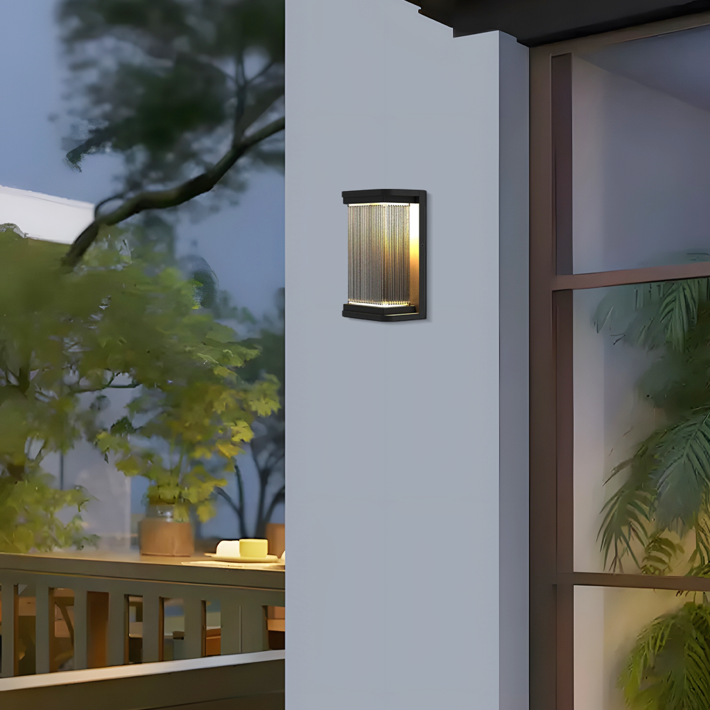 Industrial Outdoor Wall Lamp - Black Metal Rectangular Design for Garden