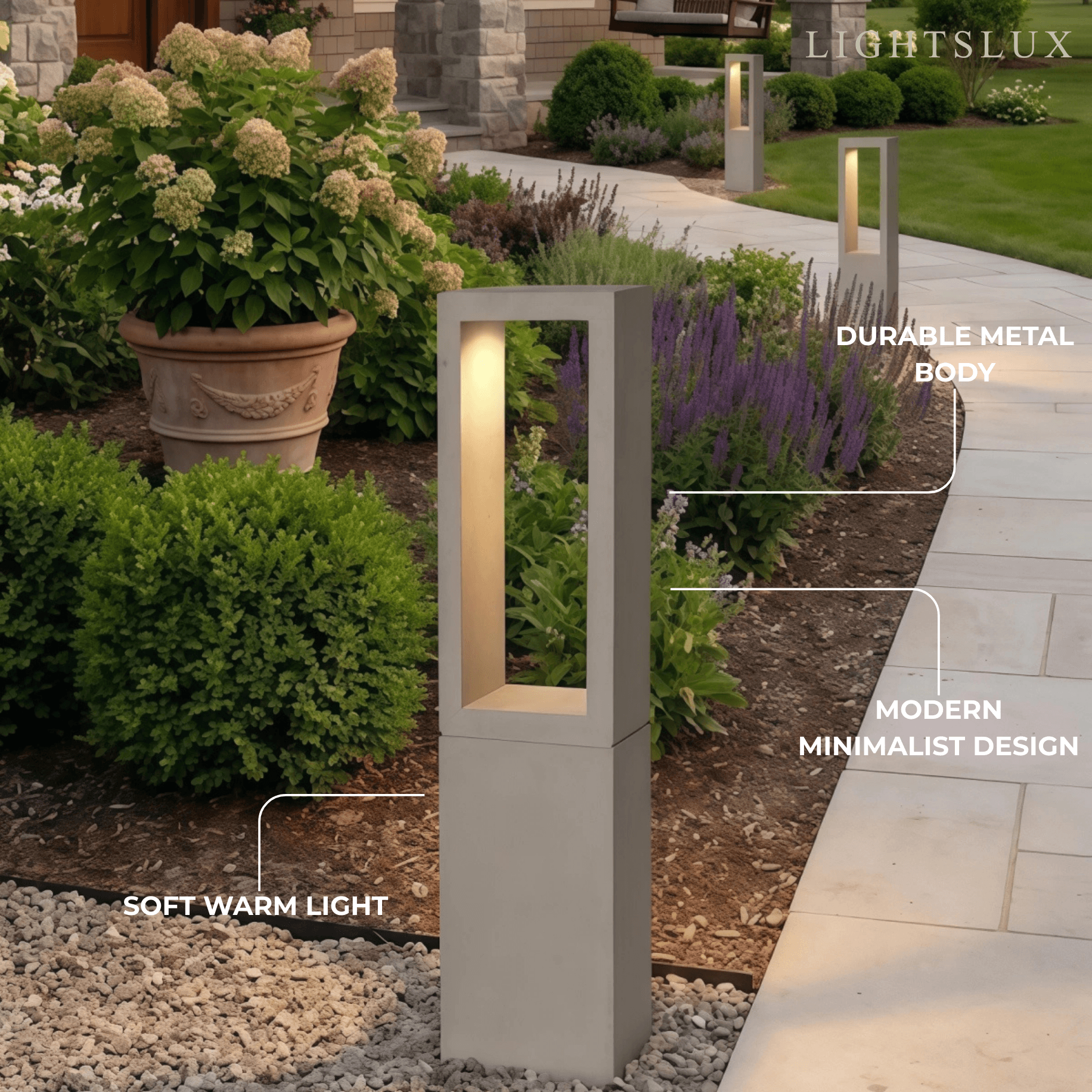 Modern_Metal_Outdoor_Path_Light
