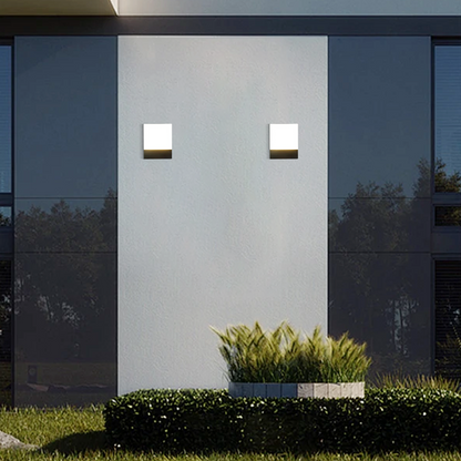 Modern Outdoor Wall Lamp - Metal & Acrylic Square Design for Garden