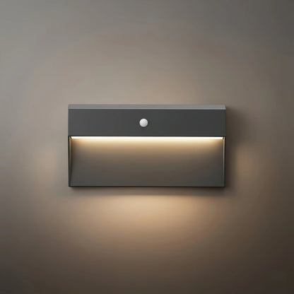 Industrial_Rectangular_Outdoor_Deck_Step_Light_