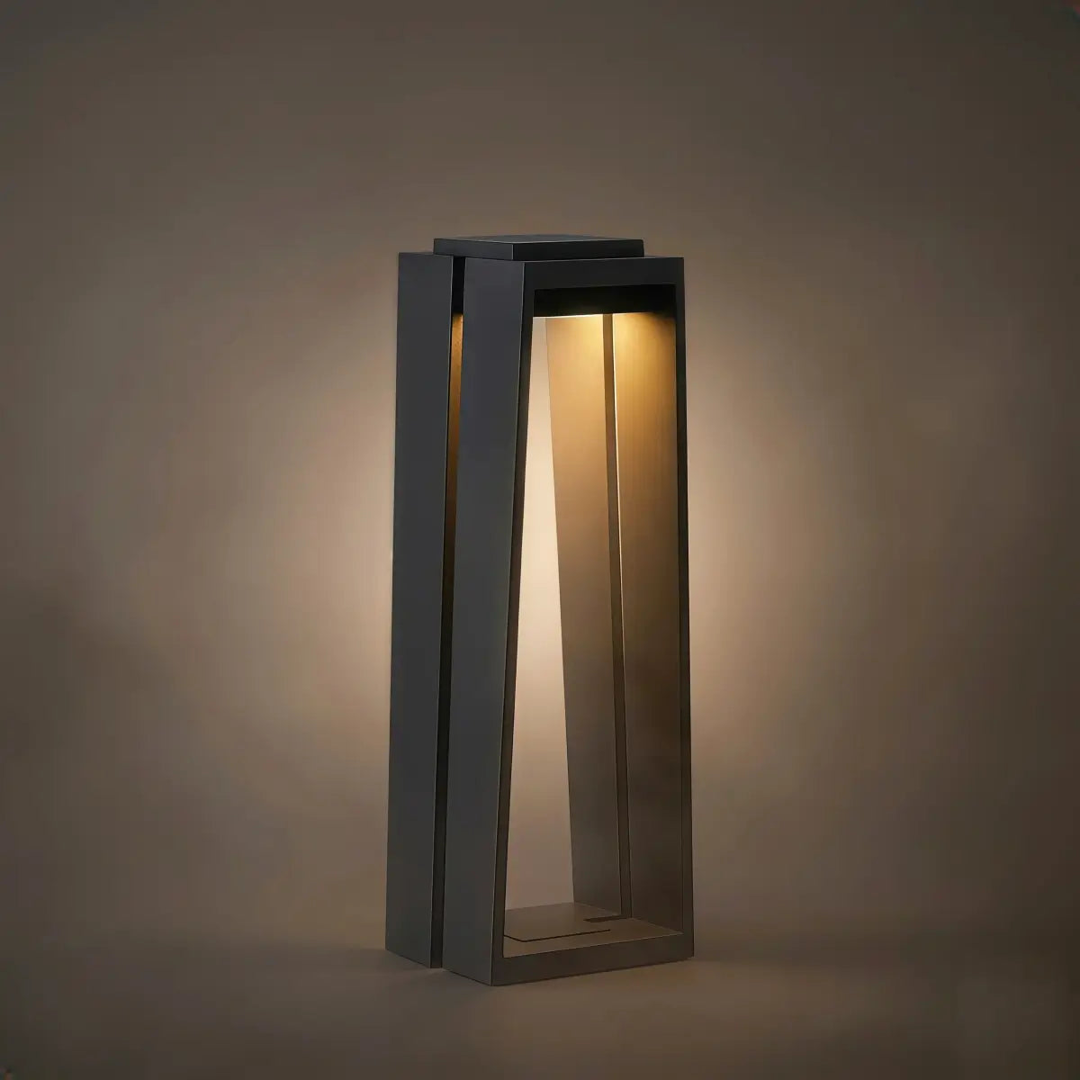 Industrial_Metal_Glass_Outdoor_Floor_Lamp