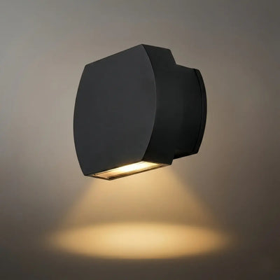 Modern_Geometric_Outdoor_Wall_Lamp