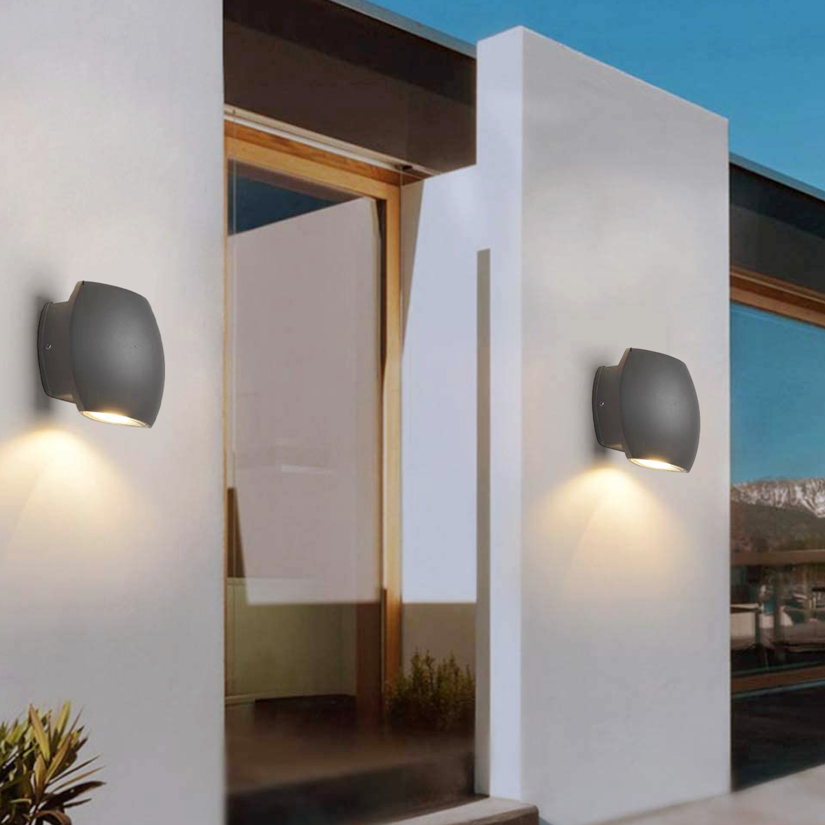 Modern Geometric Outdoor Wall Lamp