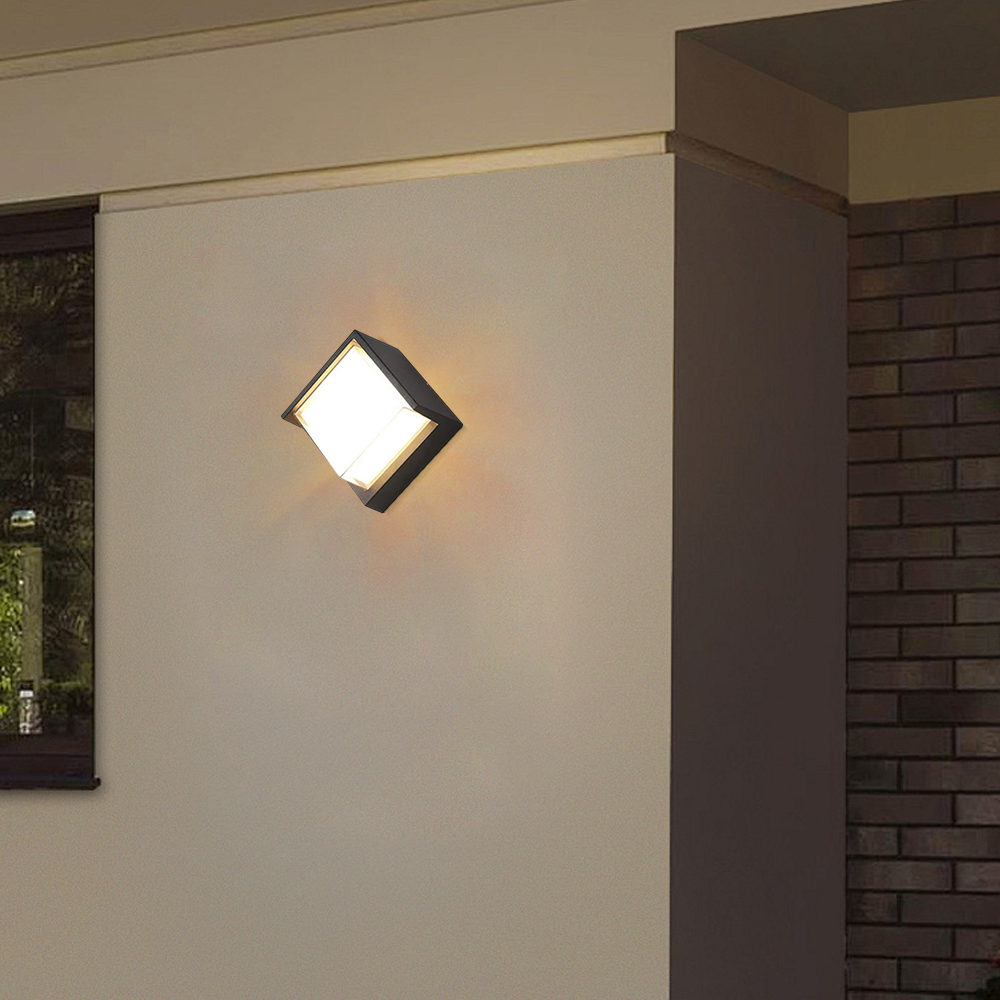 Modern Square Outdoor Wall Lamp