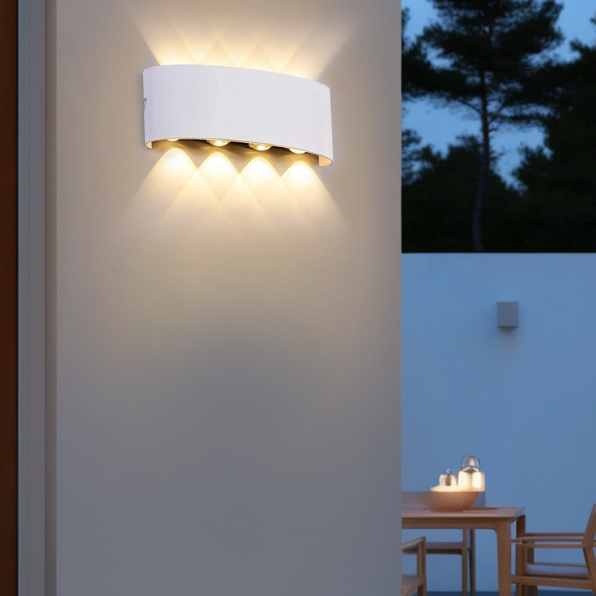 Modern Outdoor Wall Lamp - Black Metal Design
