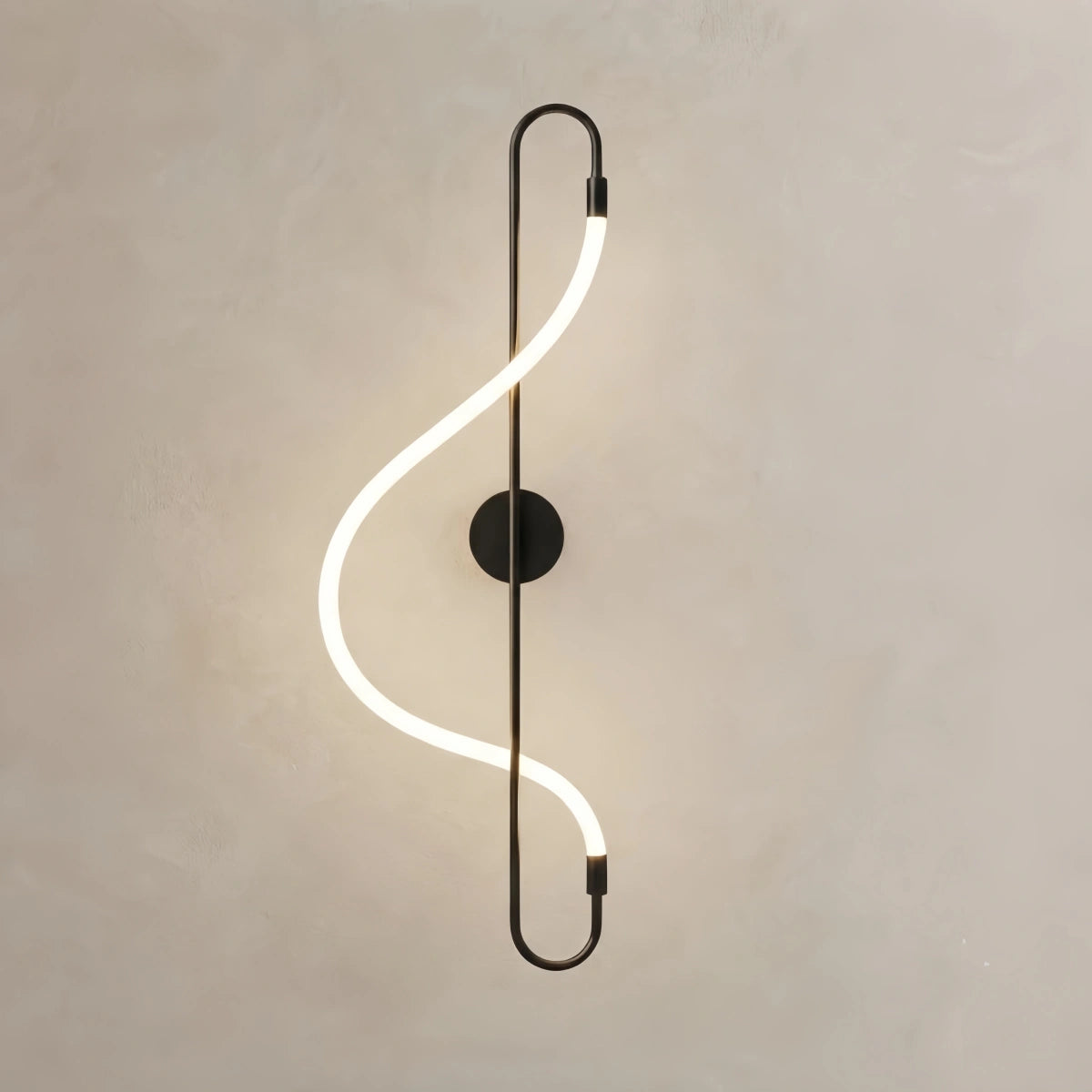 Arcato_Artistic_Musical_Note_Wall_Lamp_Gold_Black_Metal