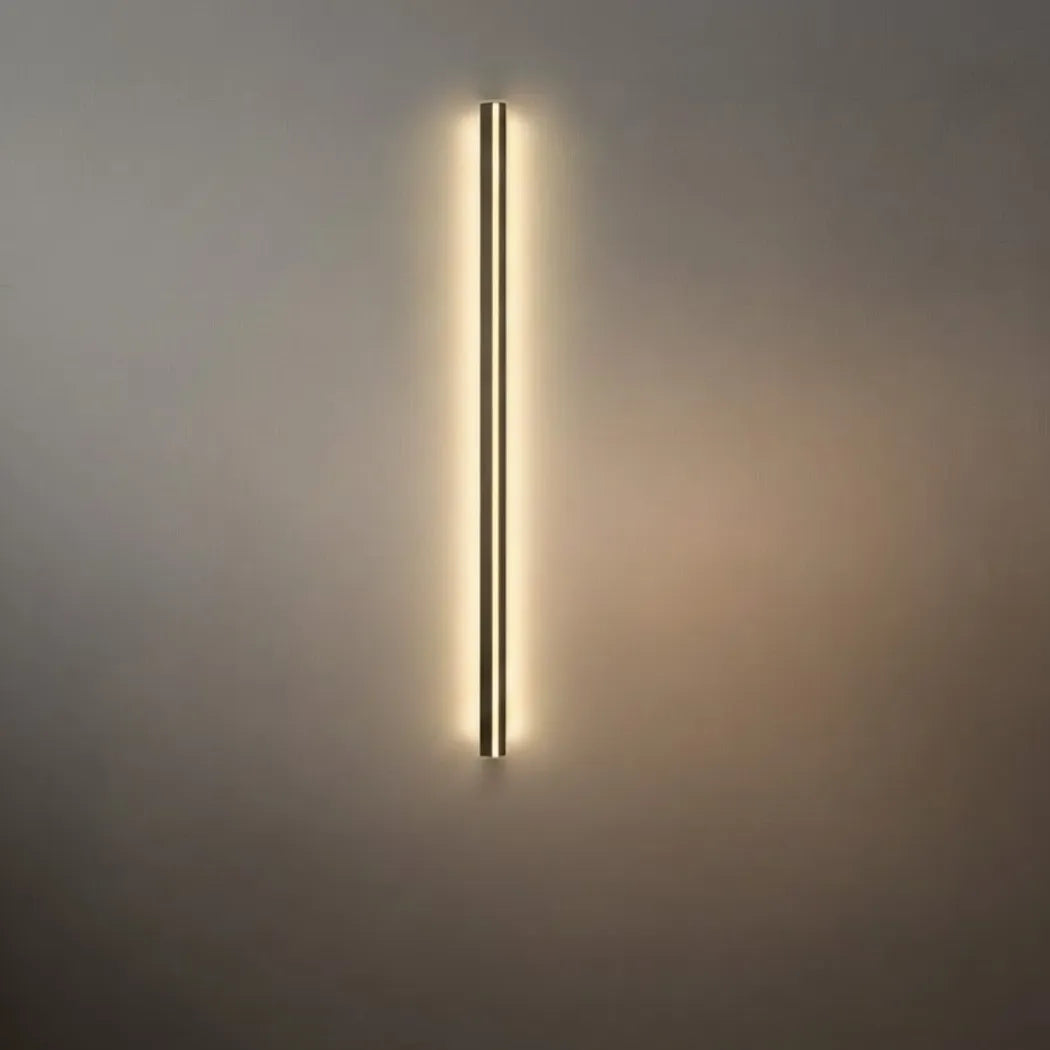 Arcato Minimalist Linear LED Wall Lamp – Black/Gold for Bedroom/Living Room