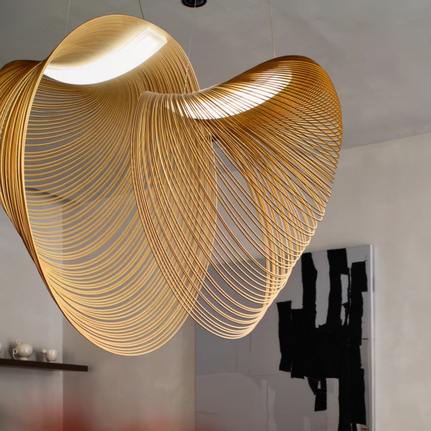 Art Deco Pendant Light - Irregular Wooden Design for Dining Room