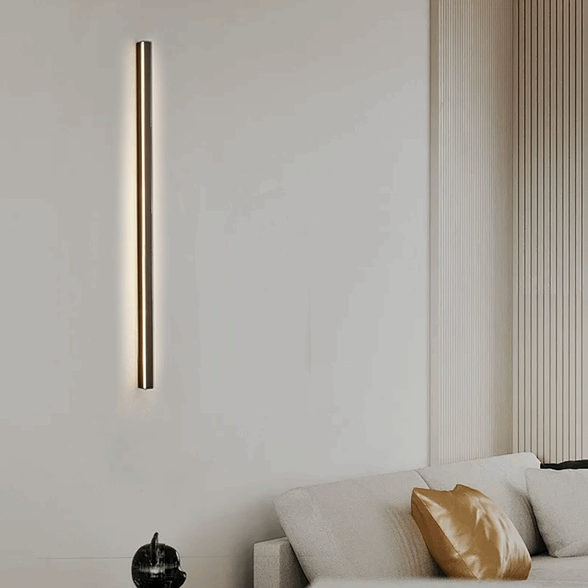 Arcato Minimalist Linear LED Wall Lamp – Black/Gold for Bedroom/Living Room