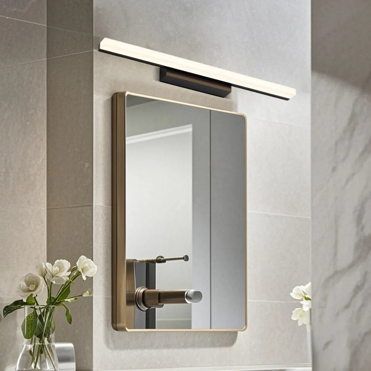 Minimalist Linear Vanity Wall Lamp – IP44