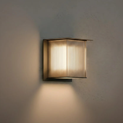 Outdoor Wall Lamp – Waterproof Light for Courtyard