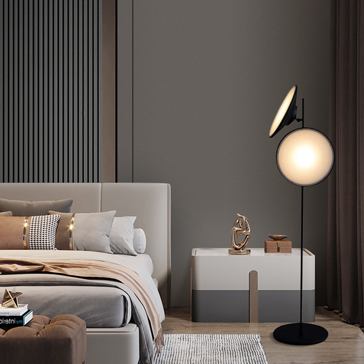 Modern Floor Lamp - Black Metal Trumpet 