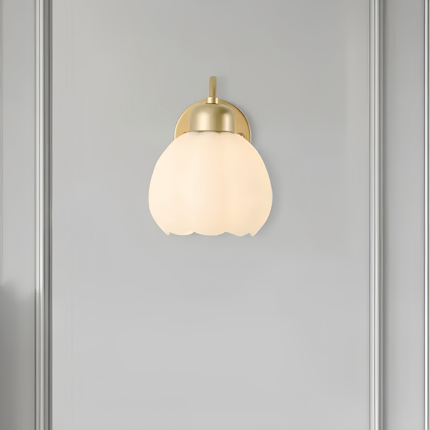 Lámpara de pared Crema - Moderna, metal y cristal con diseño floral dorado