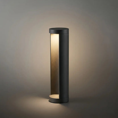 Irondale Minimalist Solar Outdoor Lamp - Black