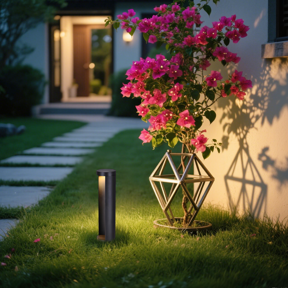 Irondale Minimalist Solar Outdoor Lamp - Black