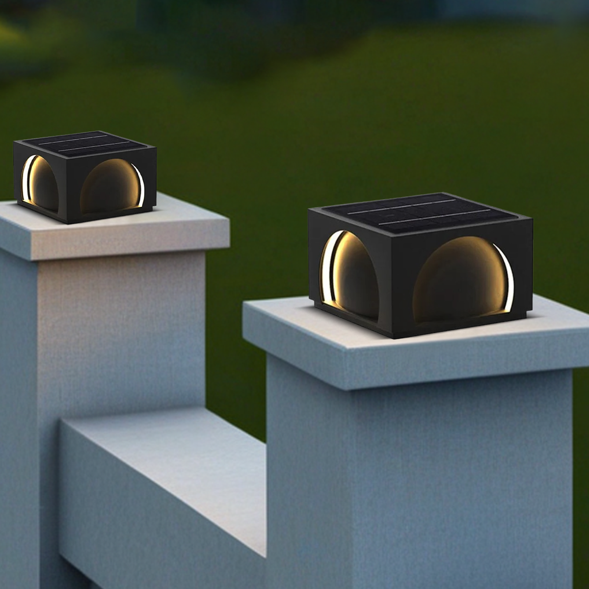 Modern Metal Outdoor Solar Pillar Lights 