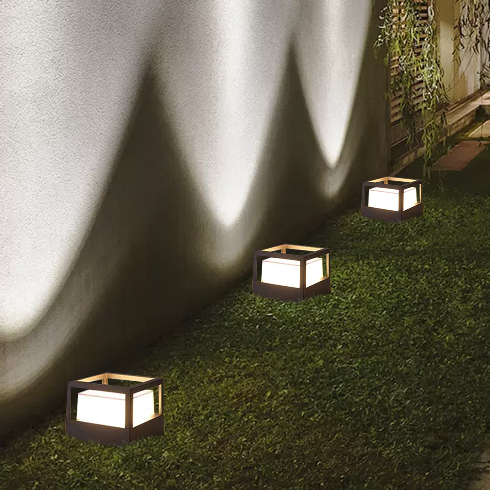 Modern Metal Outdoor Lamp