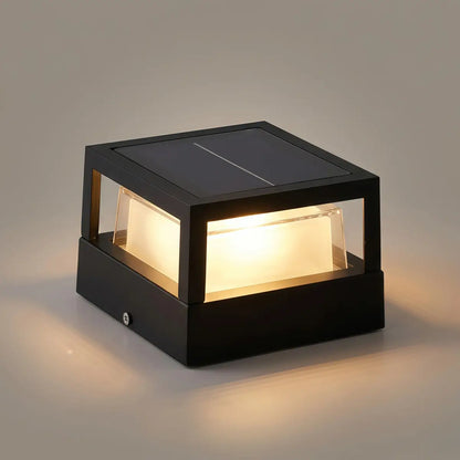 Modern_Metal_Outdoor_Lamp