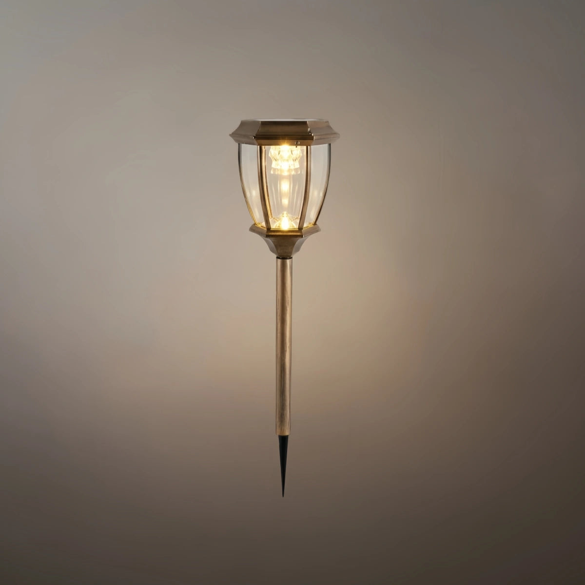 Outdoor_Pathway_Lights_-_Black_Metal