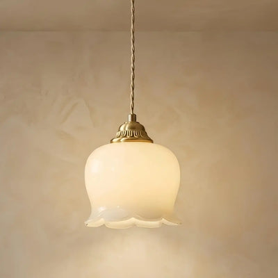Crema Elegant Floral Pendant Lamp -- Brass & Resin Beige/White for Dining Room