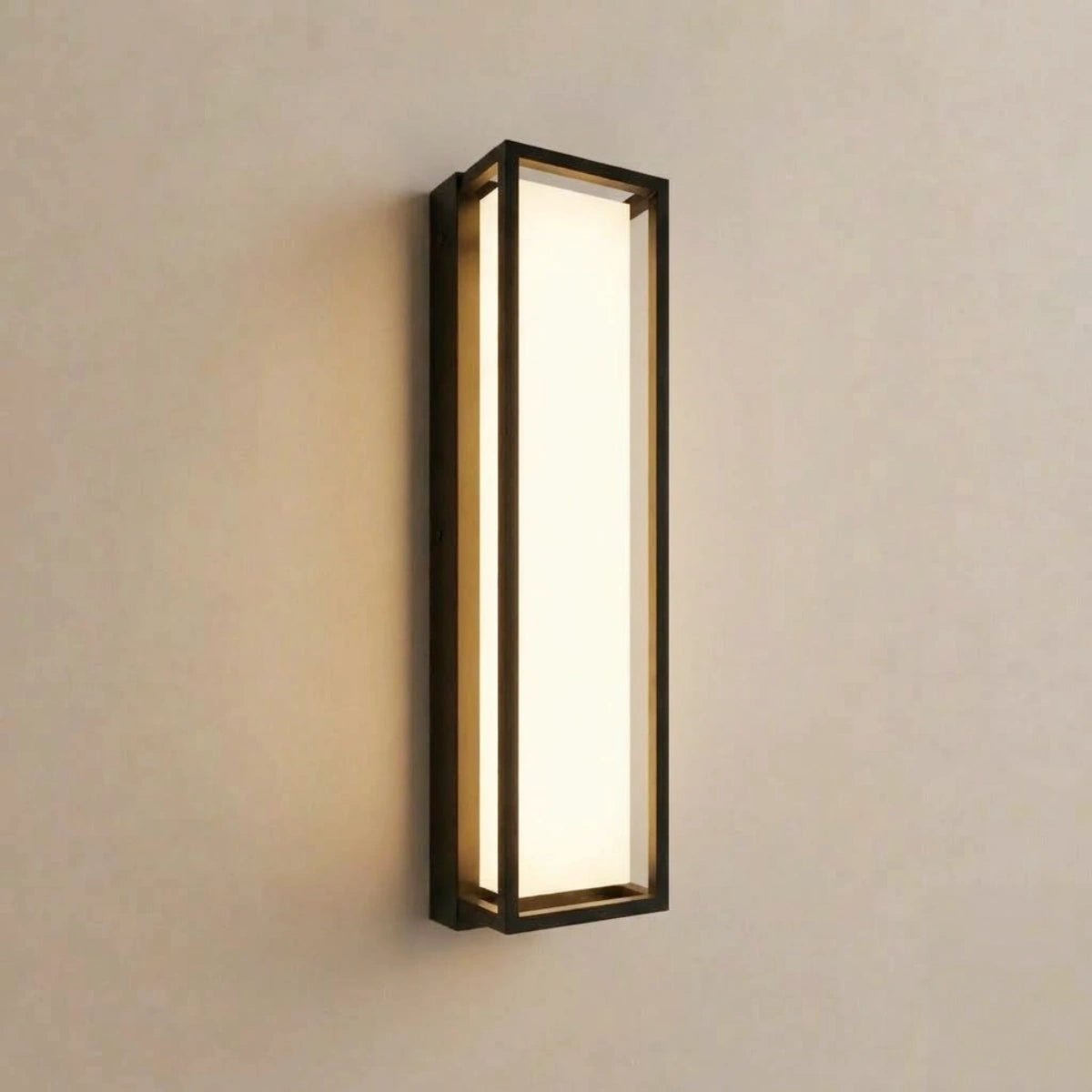 Wall_Sconce_in_Black_Stainless_Steel_with_Adjustable