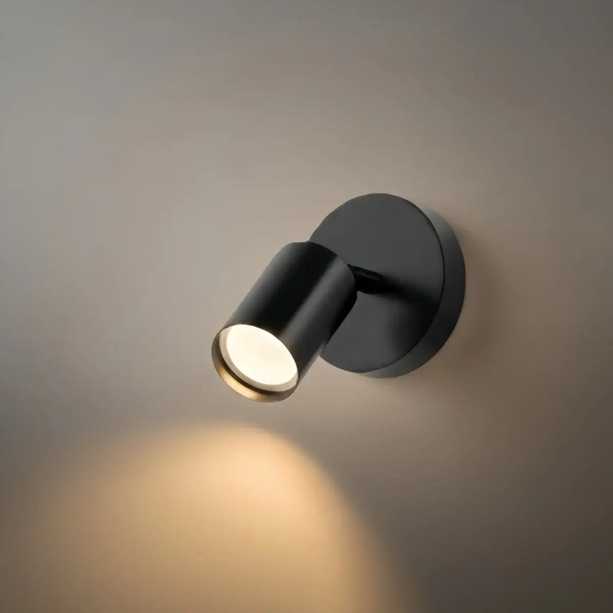 Minimalist Linear Track Light