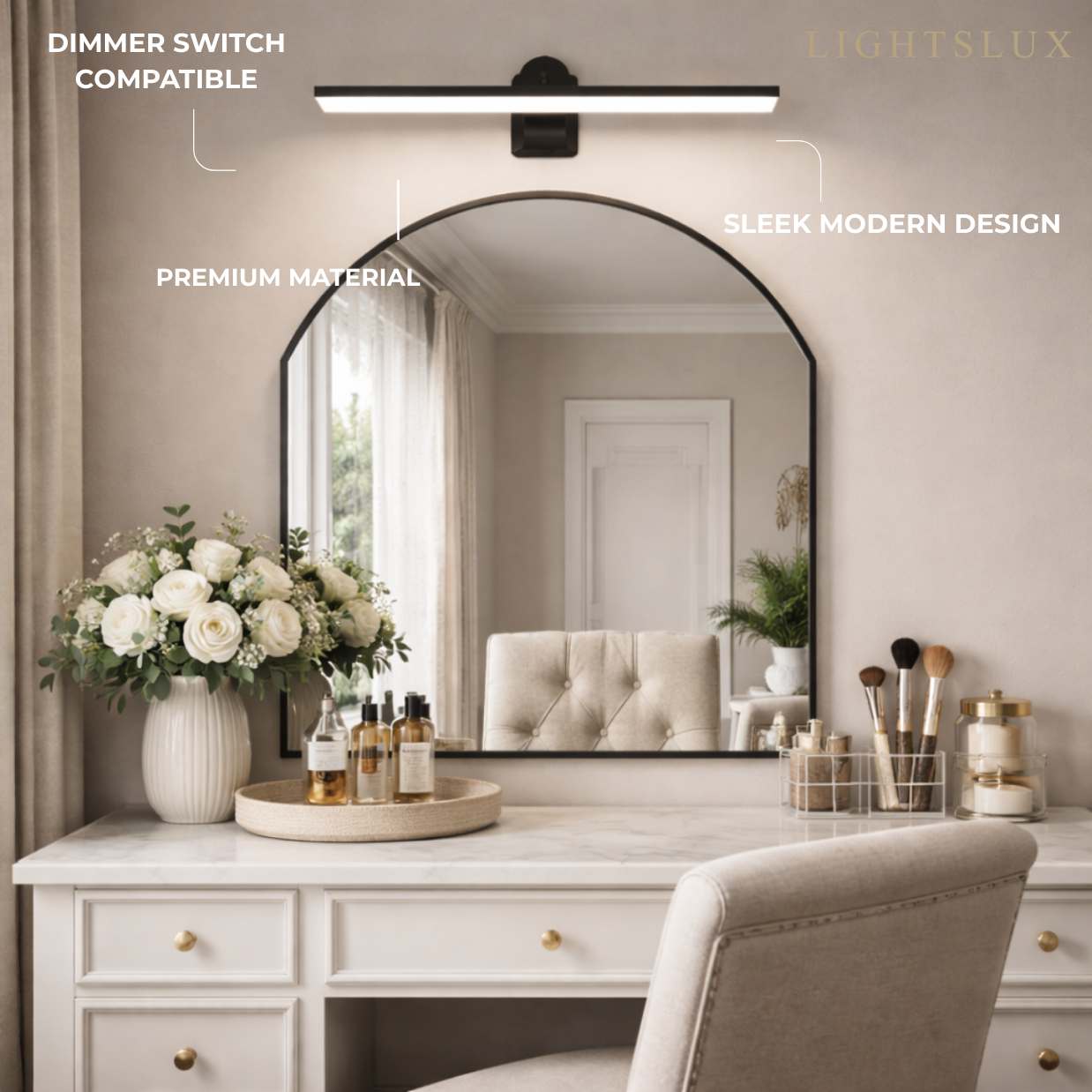 Modern Vanity Light – Horizontal Light Bar in Matte Black/Brushed Gold for Bathroom
