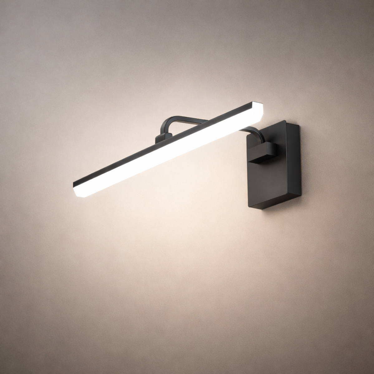 Modern Vanity Light – Horizontal Light Bar in Matte Black/Brushed Gold for Bathroom