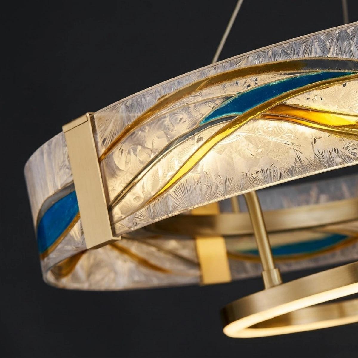 Art-déco-Emaille-Kronleuchter – strukturiertes Glas gebürstetes Messing Blau Bernstein für Esszimmer