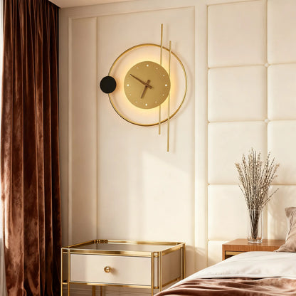 Art Deco Wall Lamp – Gold Clock-Inspired Design