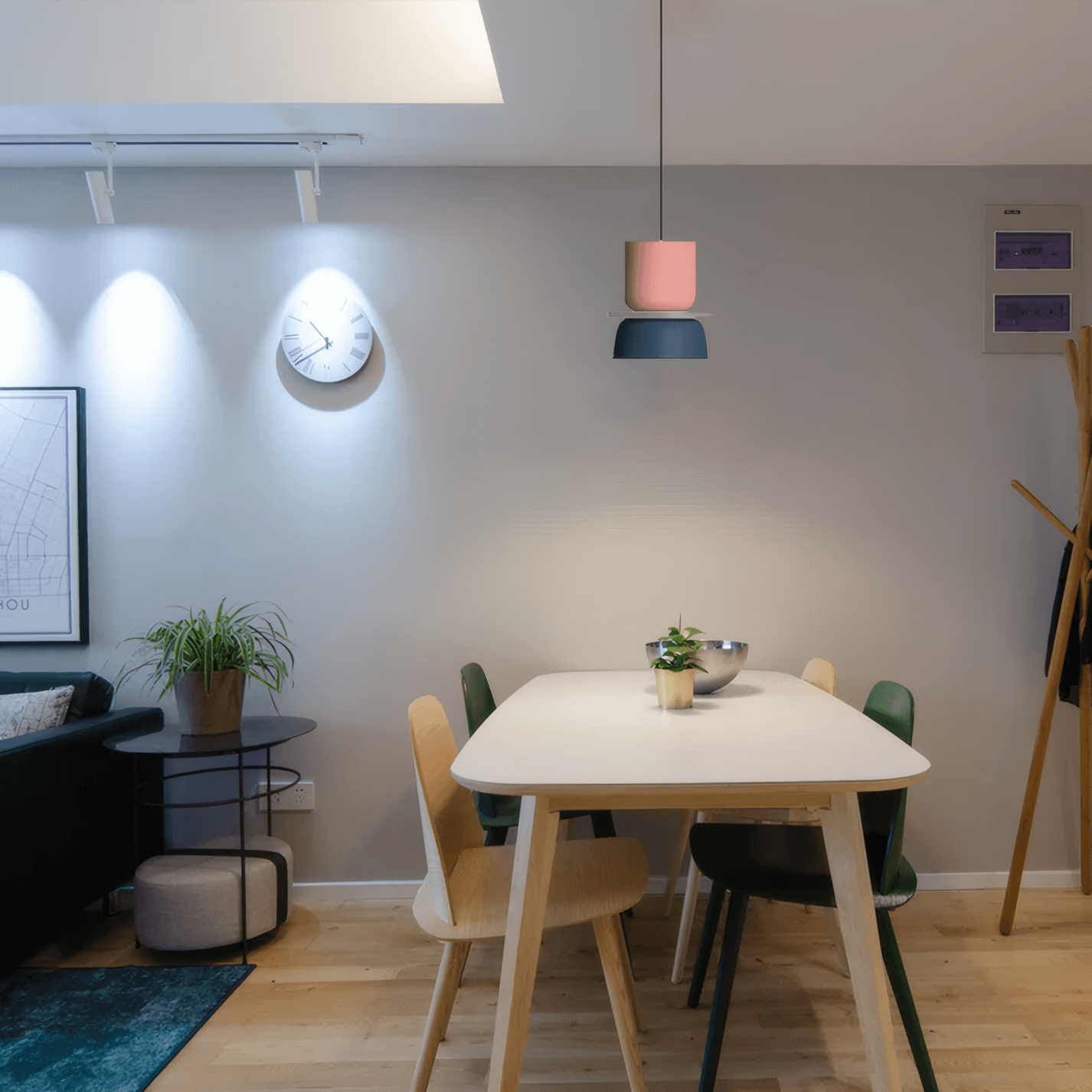 Morandia Art Deco Contrast Color Pendant Light - Metal Design for Dining Room