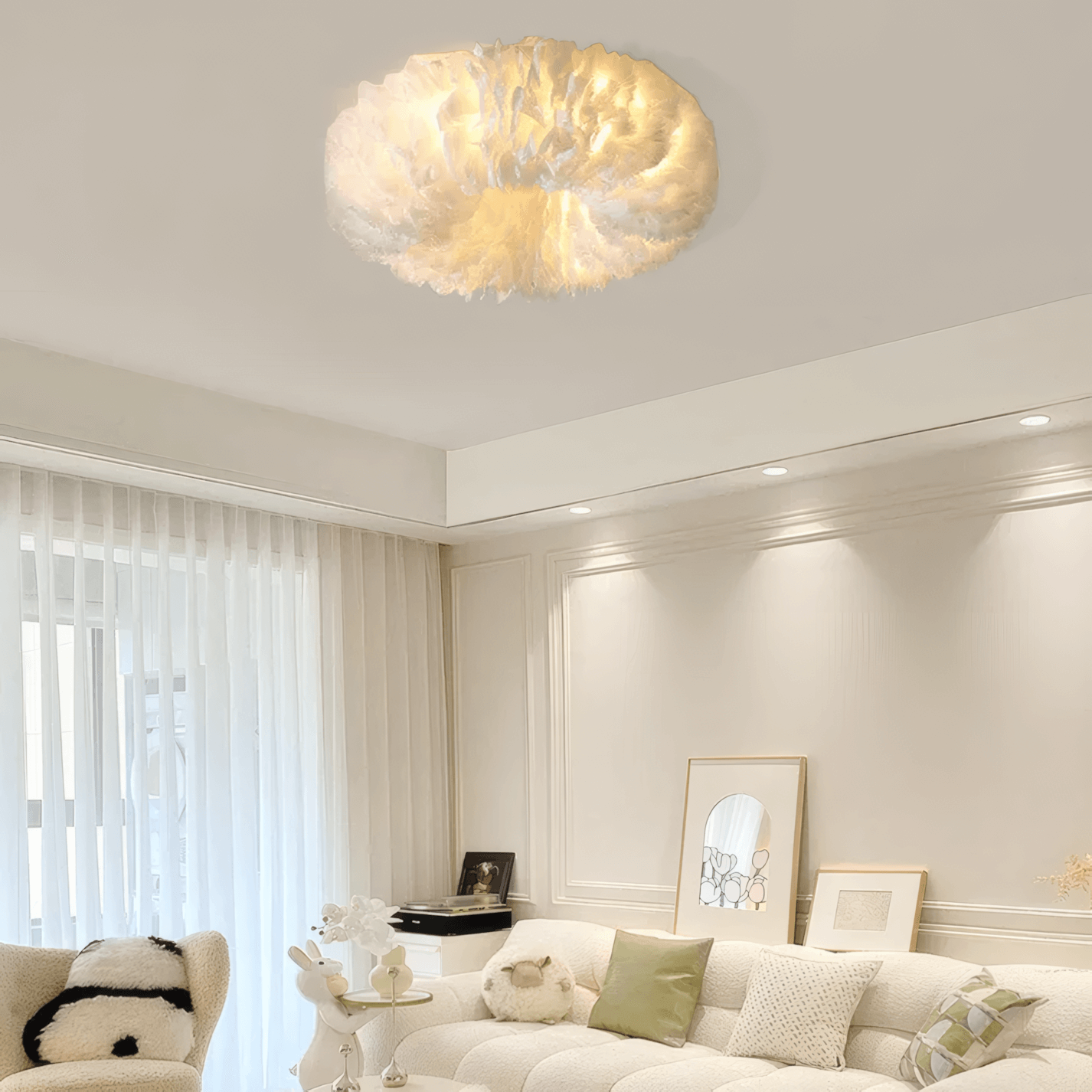 Art Deco White  Round Ceiling Light with Art Feather for Living room