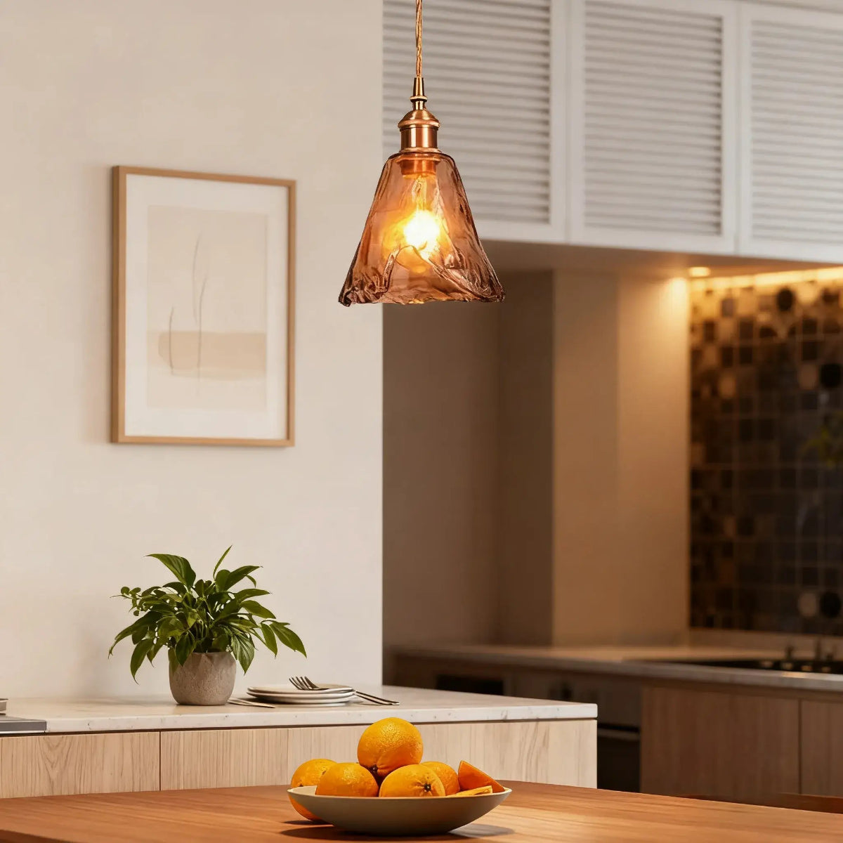 Vetro Retro Pendant Light – Amber Glass/Metal Fixture for Dining Room