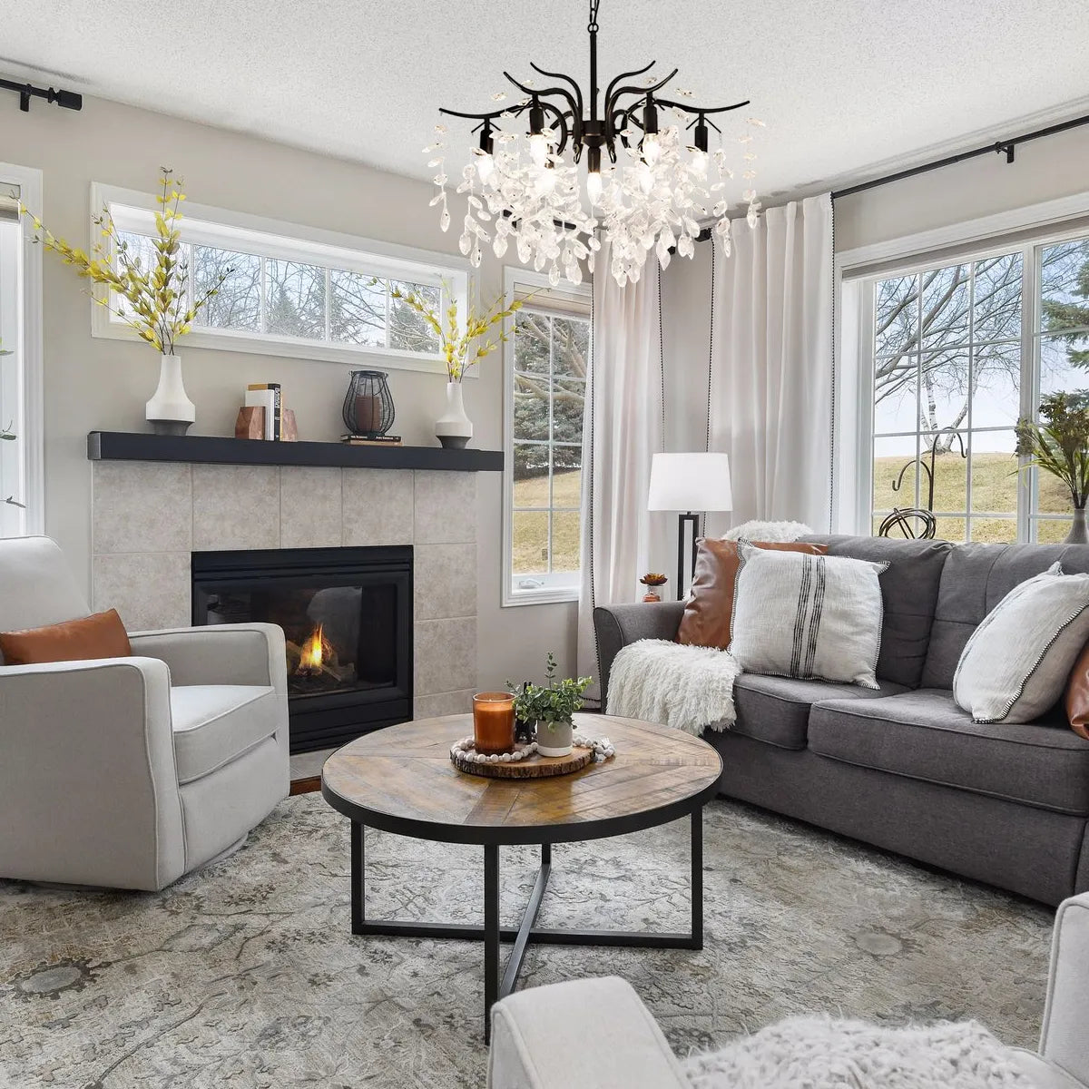 Chandelier – Luxurious Black/Gold Finish for Living/Dining Room