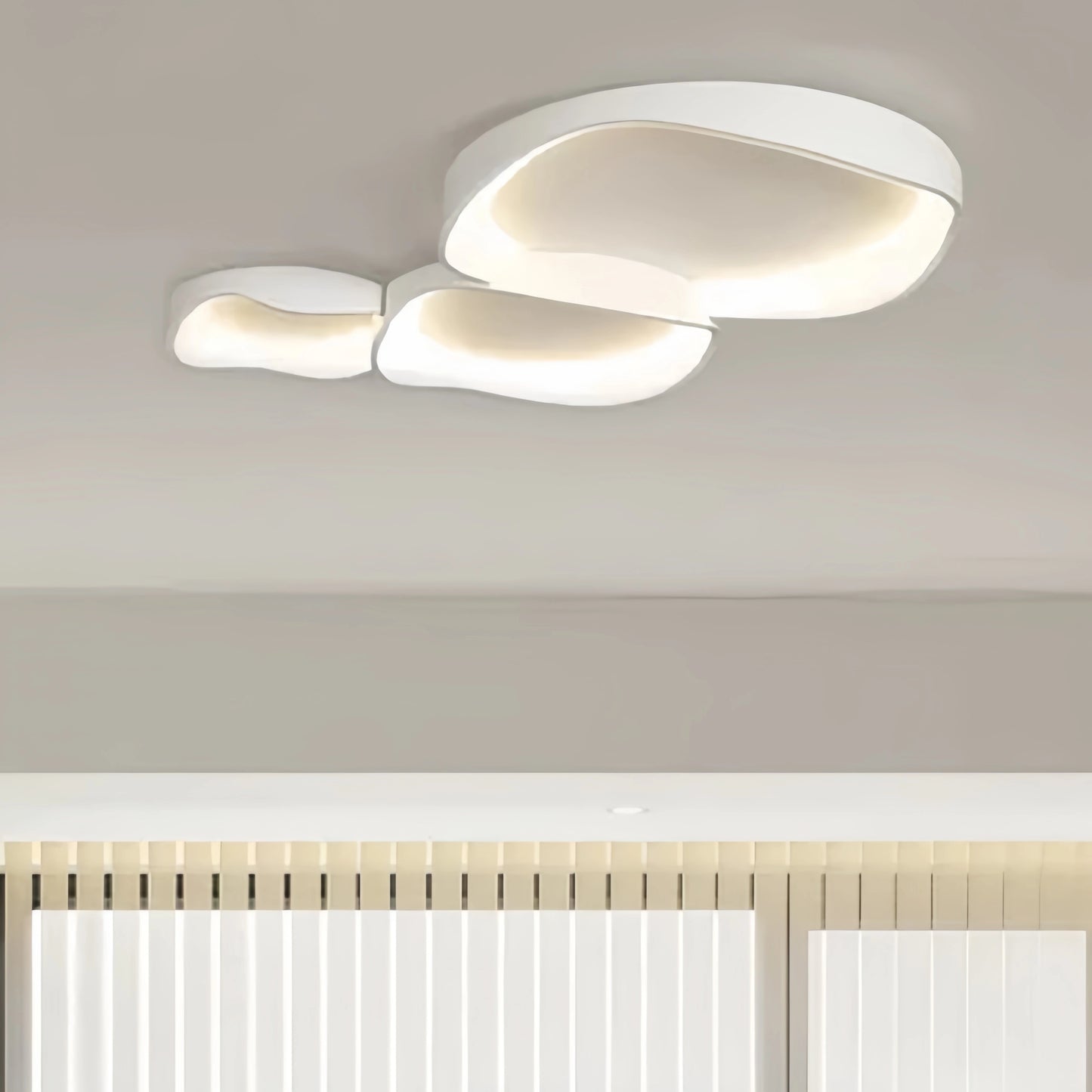 Crema Modern White LED Flush Mount Ceiling Light – Metal /Acrylic for Living Room