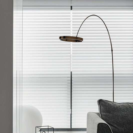 Minimalist Arch Black Floor Lamp for Living Room
