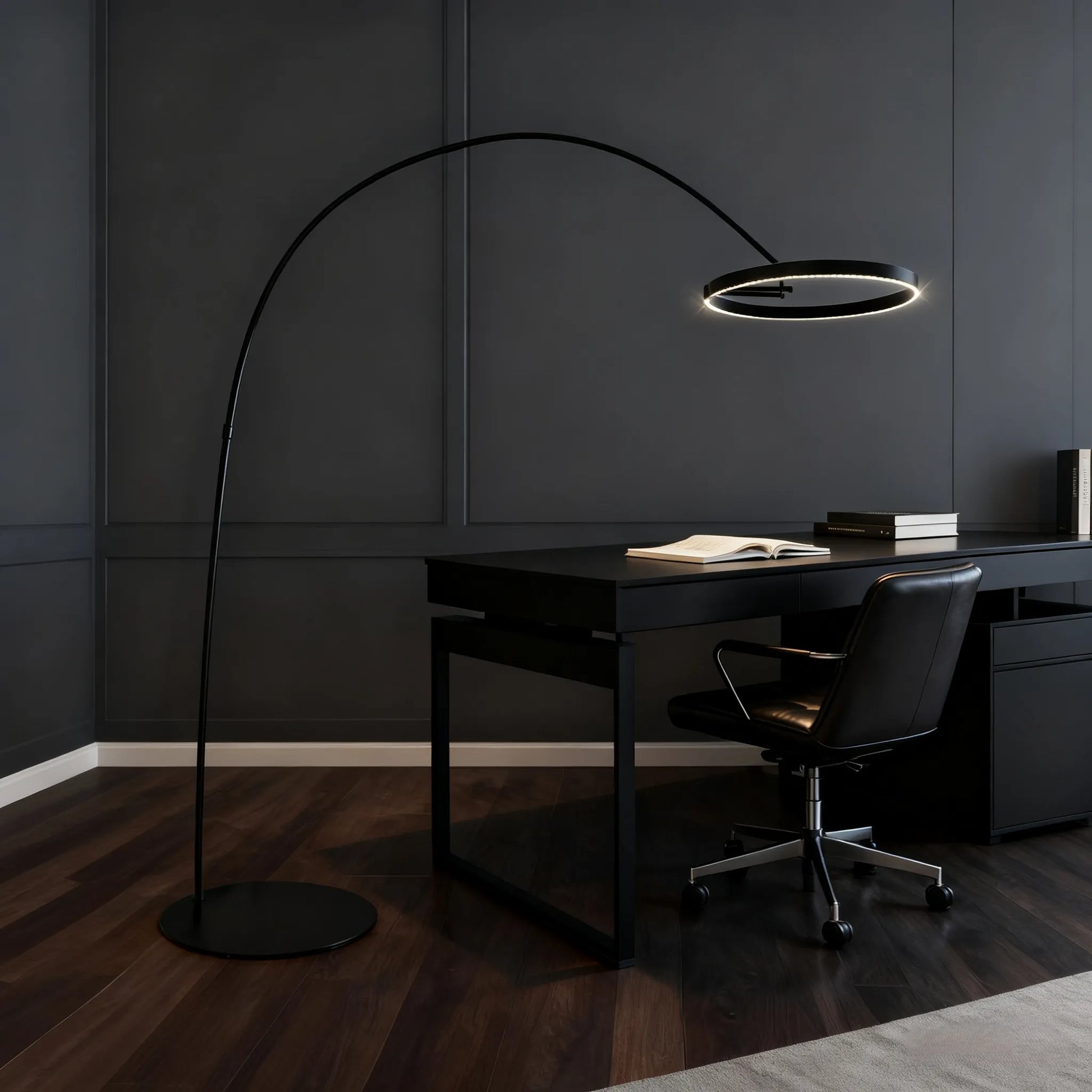 Floor Lamp – Minimalist Black Metal Design for Living Room