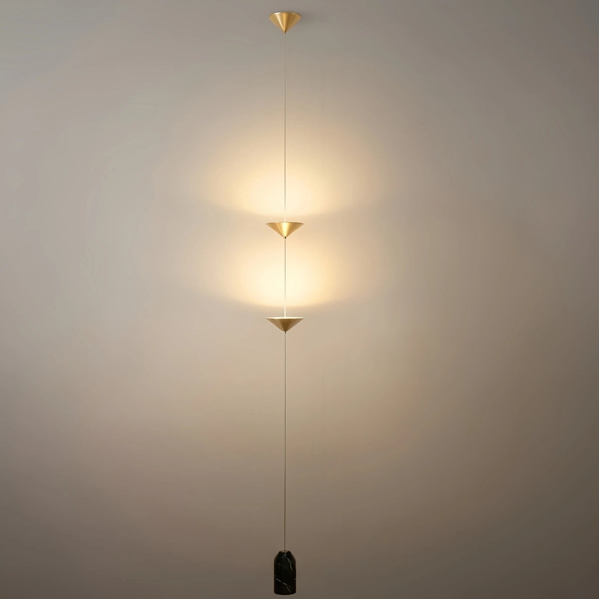 Lámpara de pie minimalista nórdica Arcato - Diseño lineal de 3 bombillas, de longitud completa