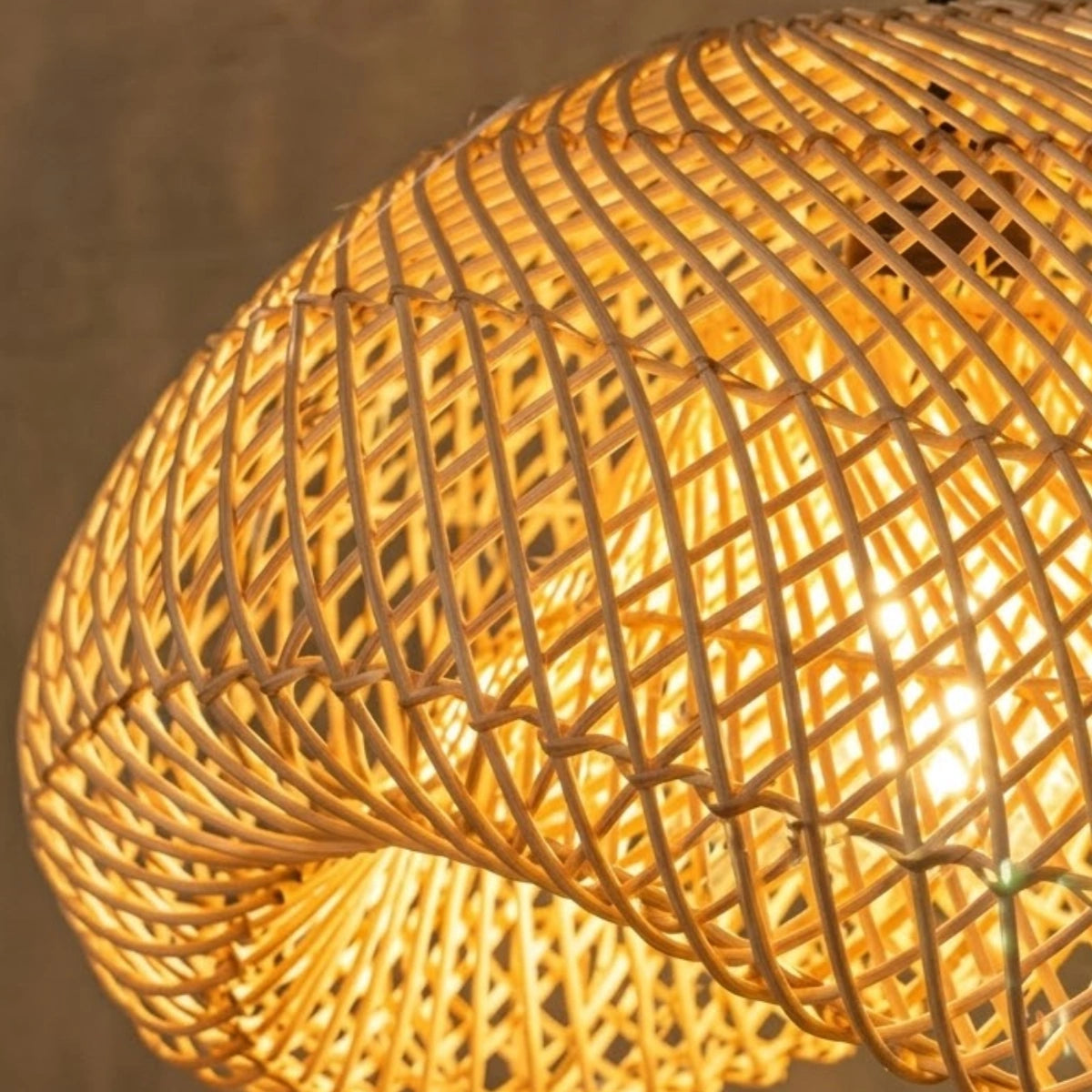 Bamburo_Farmhouse_Pendant_Light_Uneven