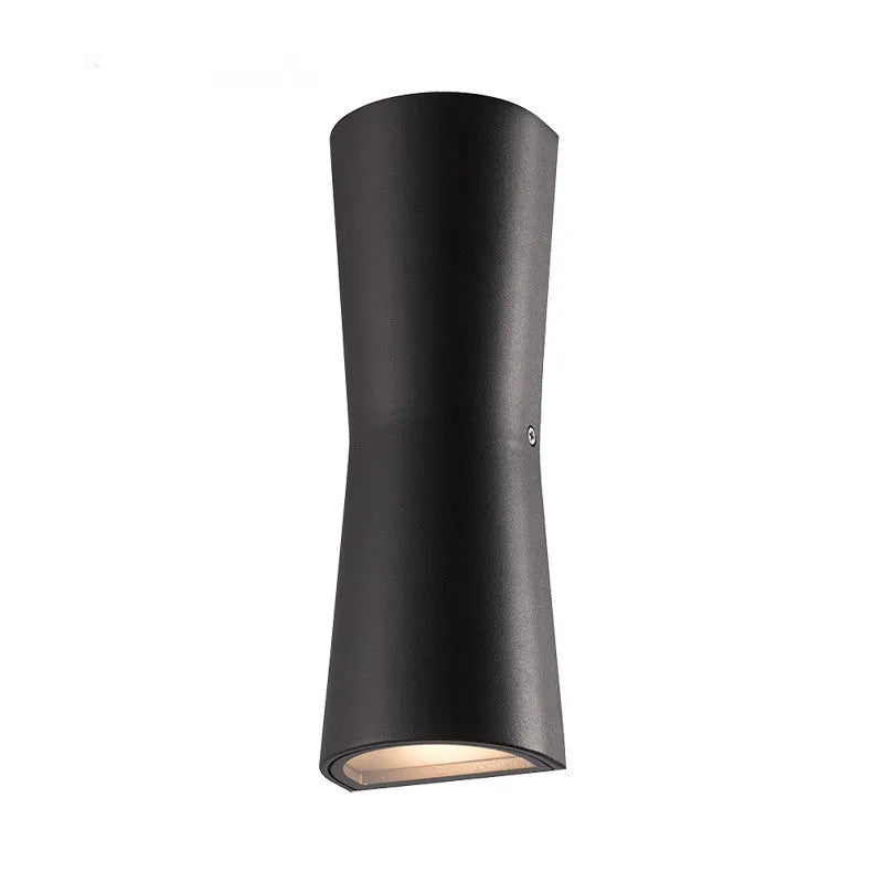 Modern Outdoor Wall Lamp - Black